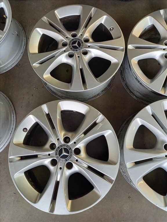  Mercedes W205 C Klasse 5x112 7x17 gyári aluszett szenzorokkal bXX 3. kép