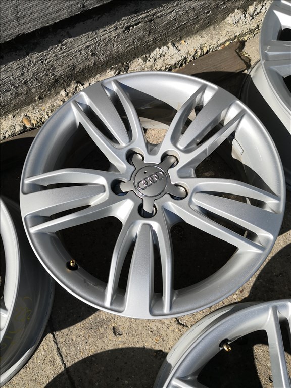 5x112 17 Gyári Audi alufelni 120000ft a 4db/232/ 1. kép