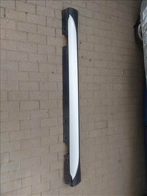 BMW X1 E84 küszöb borítás, burkolat, küszöb. Bal oldali, X Line 51772990599