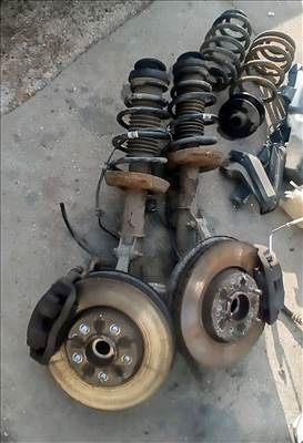 Opel Zafira C jobb és bal első gólyaláb csonkállvánnyal