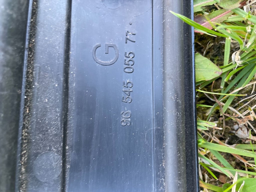 CITROËN C4 Picasso I UD_ Első Szélvédő Bal Díszléc 5. kép