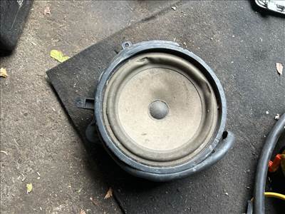 AUDI A3 8P1 Bal hátsó Hangszóró 014765