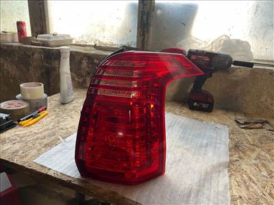 PEUGEOT 5008  Jobb Hátsó Lámpa 010399