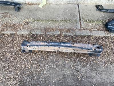 RENAULT CAPTUR  Hátsó Lökhárító Merevítő (Fém)