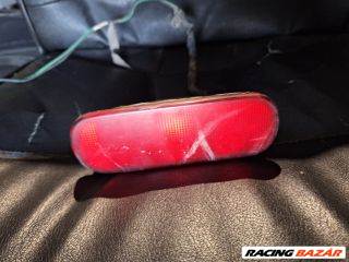 Suzuki Swift III SUZUKI SWIFT III Pótféklámpa