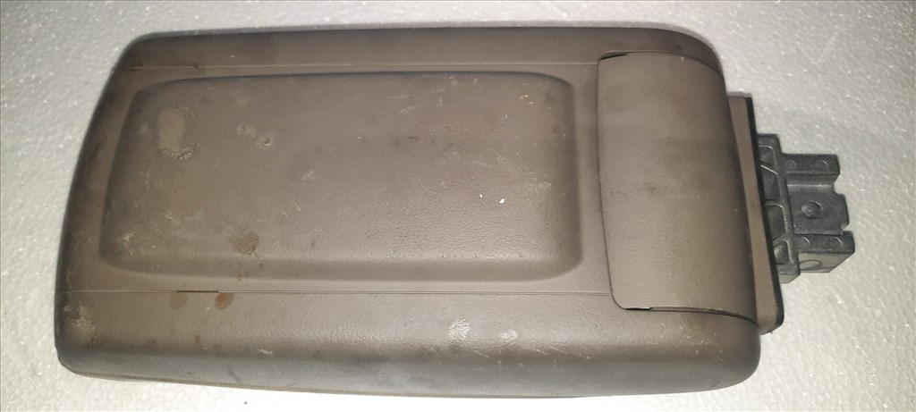 Audi A4 (B6/B7) 3.0 TDI quattro kartámasz könyöklő komplett 2. kép