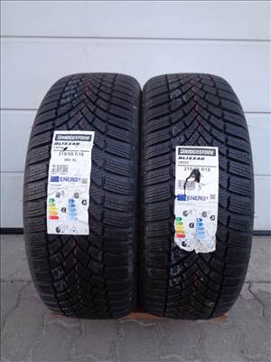 Új Bridgestone 215/55R18 téli gumi pár, 2021-es gyártású eladó.