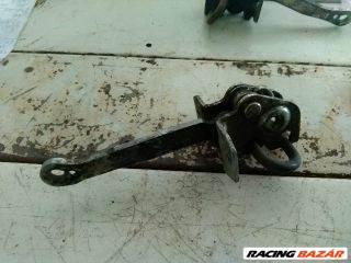 BMW 3-as sorozat E36 Bal első Ajtóhatároló *57524* bmw-1960565v bmw-19606566h