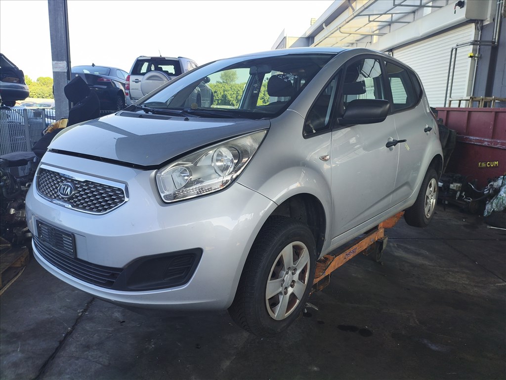 Kia Venga bontott alkatrészei 1. kép