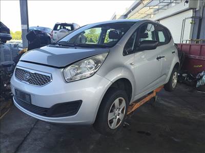 Kia Venga bontott alkatrészei