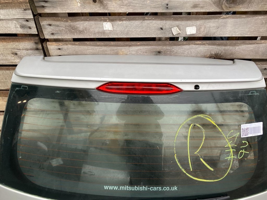 MITSUBISHI COLT VI Z3_A, Z2_A Csomagtérajtó (Részeivel) 4. kép