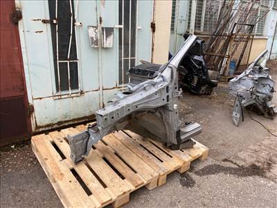 NISSAN QASHQAI / QASHQAI PLUS 2 J10, JJ10 Bal első Negyed Karosszéria Csomag