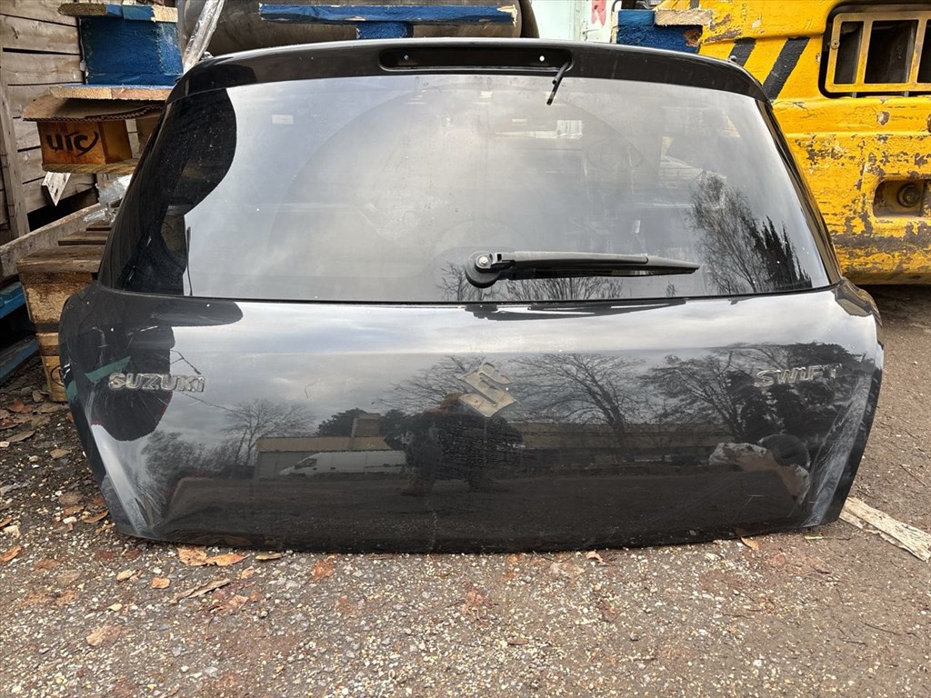 SUZUKI SWIFT IV FZ, NZ Csomagtérajtó (Részeivel) 2. kép