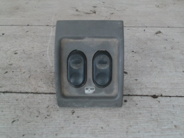 CHRYSLER PT CRUISER 99-06 Ablakemelő kapcsoló pozíció független 1. kép