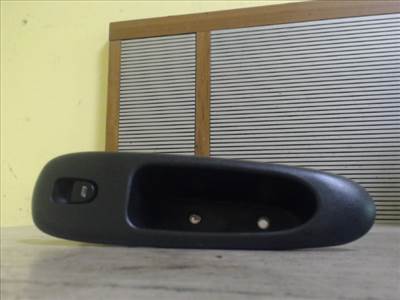 ALFA ROMEO ROMEO 156 97-03 Jobb hátsó ablakemelő kapcsoló