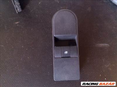 Opel Zafira B Jobb első Ablakemelő Kapcsoló 721 ,  13205870