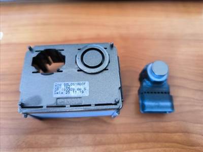 Toyota Hilux (AN120/AN130) Tolatóradar Fej 4ml061adb