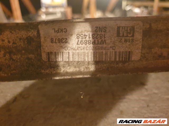 Opel Astra H 1.7 CDTI Intercooler hűtő Z17dtr A17dtr Z19dth 13231458 3. kép