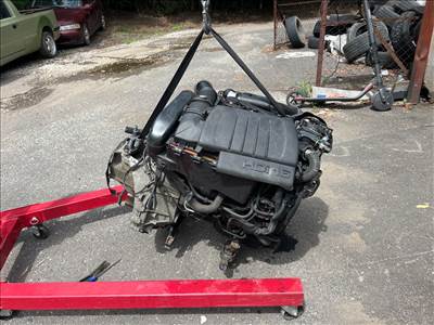 PEUGEOT 3008  Motor (Fűzött blokk hengerfejjel)