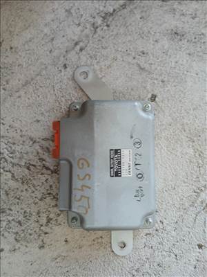 Lexus GS 450h akkumulátor feszültség vezérlő modul 89892-30010