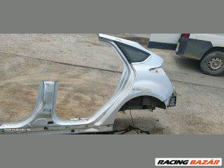 Ford Focus Mk3 FORD FOCUS III Bal hátsó Negyed Karosszéria Csomag
