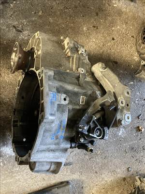 Volkswagen Golf VII 2.0 TDI BMT Golf 7 2.0cr 150le PFL manuális start-stop váltó 