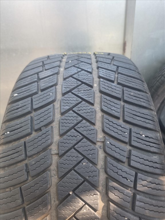  225/4018" újszerű Vredestein wintrac pro téli gumi 2db  4. kép