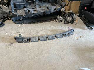 Suzuki Swift III SUZUKI SWIFT III Első Lökhárító Merevítő (Fém)