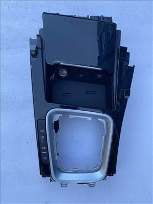 Kia XCeed váltókulissza 