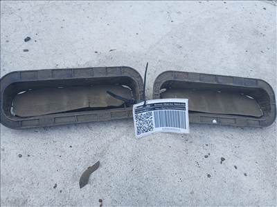 Lexus IS 220/250 szellőző rács