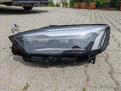 R0302 69 8W6941011 AUDI A5 RS5 Baloldali Első Lámpa Full LED Facelift 