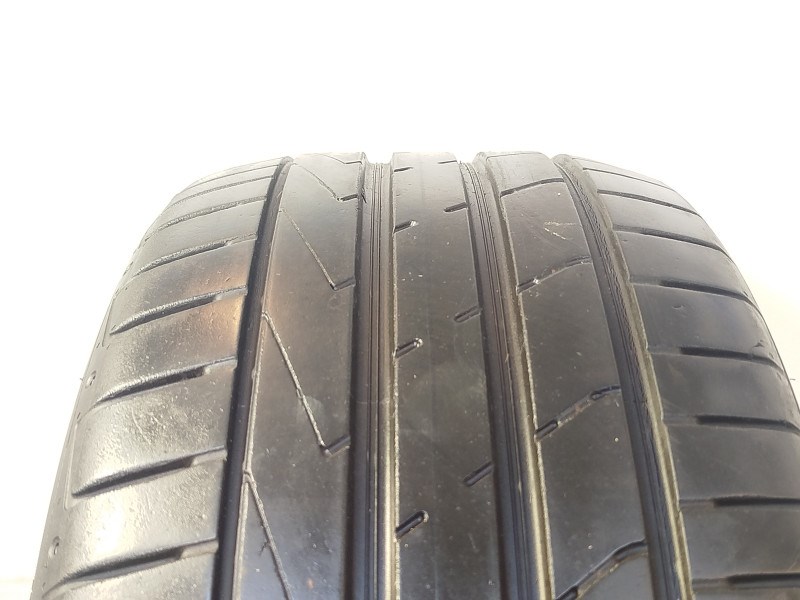 Hankook K117 Ventus S1 Evo 2 245/45 R18  1. kép