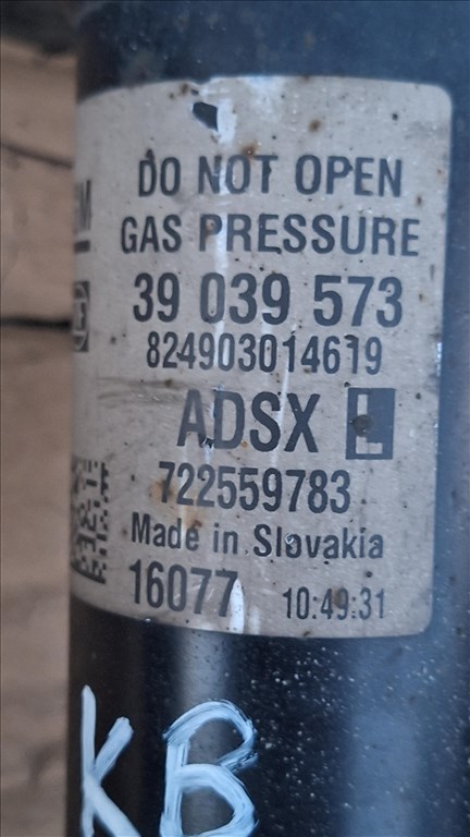 Opel Astra K 1.6cdti első féknyereg 8. kép