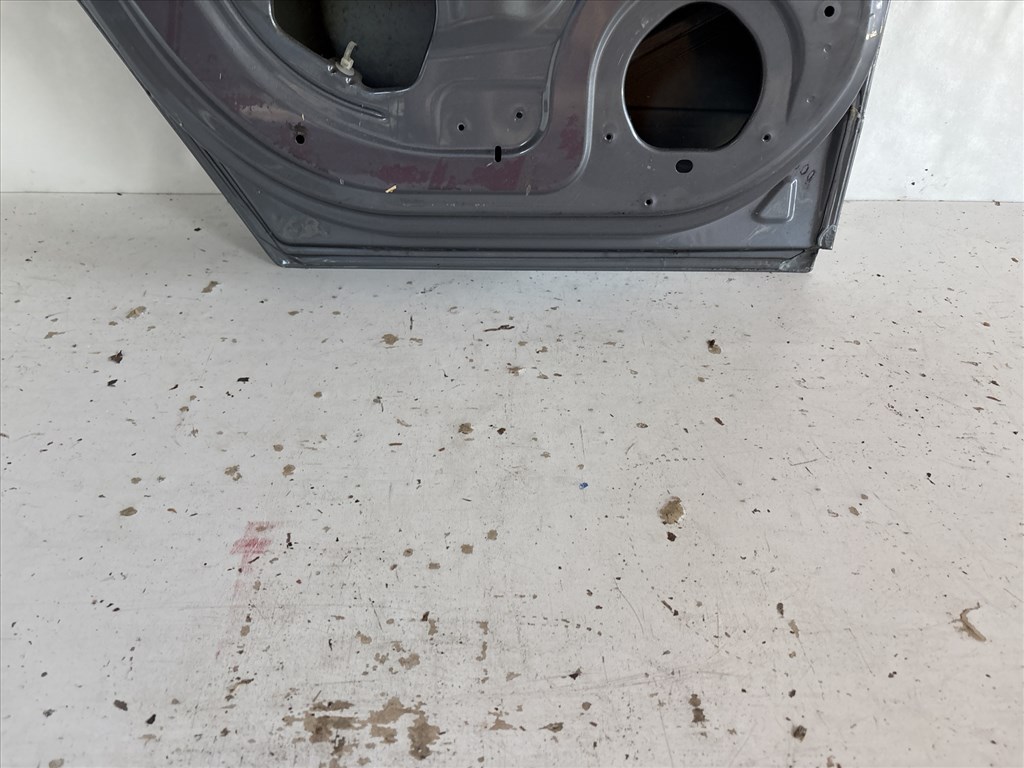 13258 Opel Astra H Bal hátsó Ajtó Szürke  Z155 5 ajtós 5. kép