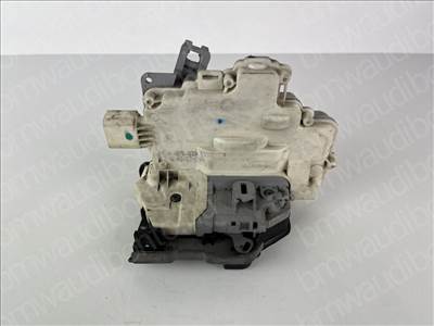 AUDI A4 B8 (8K2) Bal hátsó ajtó zár (8K0839015)