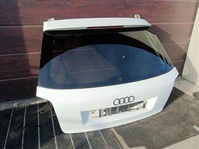 Audi A3 (8P) csomagtérajtó 5057