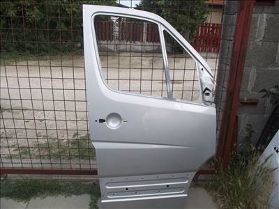 Volkswagen Crafter jobb első ajtó 2006-2016