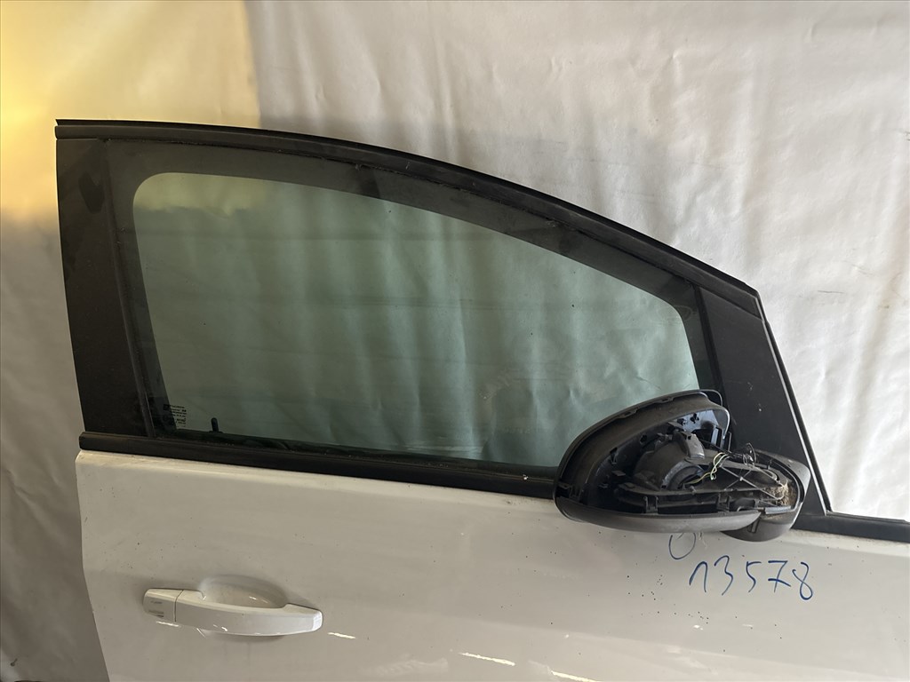 13578 Opel Astra H Jobb első Ajtó Fehér 3. kép