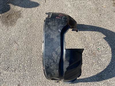 FIAT BRAVO II 198 Bal első Dobbetét (Kerékjárati, Műanyag)