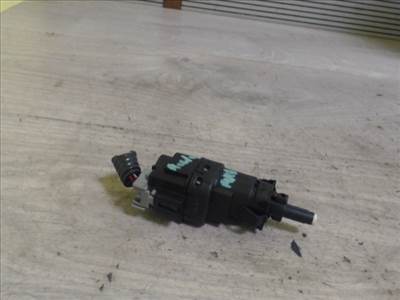 MAZDA 3 03.10-06.06 Féklámpa pedál kapcsoló