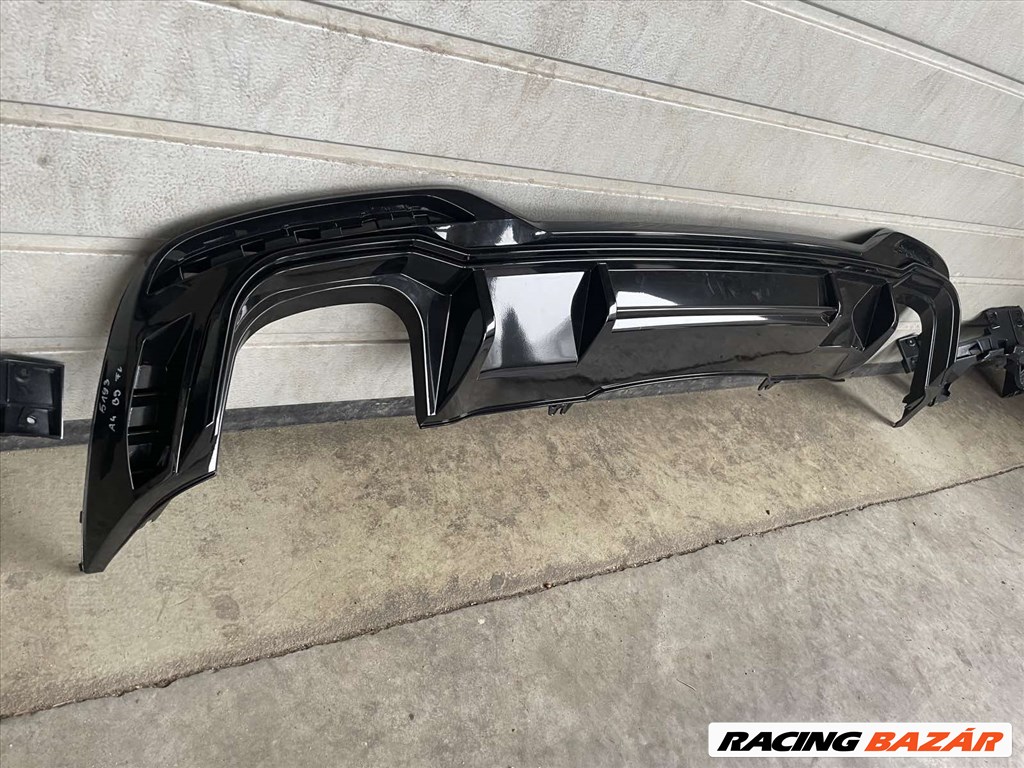 5193. Audi A4 B9 8W S-Line facelift RS OPTIK hátsó lökhárító alatti műanyag  2. kép