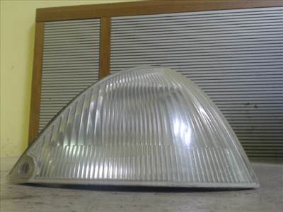 SUZUKI SWIFT 89-96 Jobb helyzetjelző