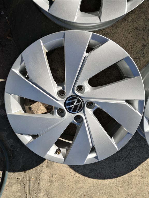 5x112 17 Gyári Volkswagen alufelni 145000ft a 4db/13/ 2. kép