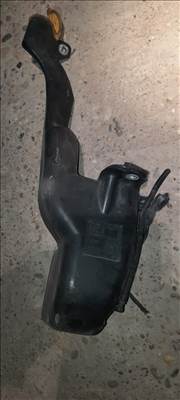 Opel Astra H ablakmosó folyadék tartály motorral