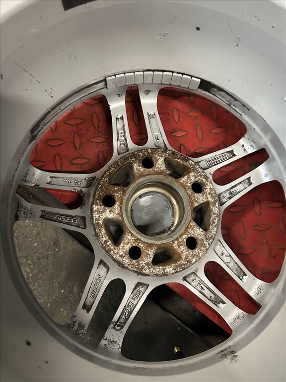  5x112 Dezent 6,5x15" ET38 használt alufelni garnitúra 5. kép