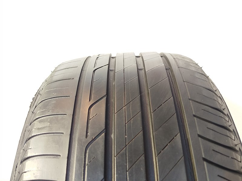 Bridgestone T001 195/60 R16  1. kép