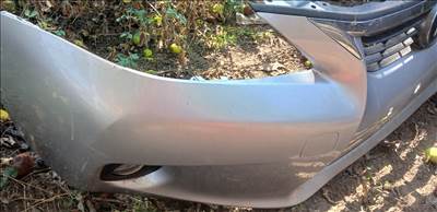 Lexus CT 200h első lökhárító 