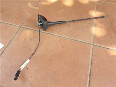 Opel Astra J Antenna  13322156