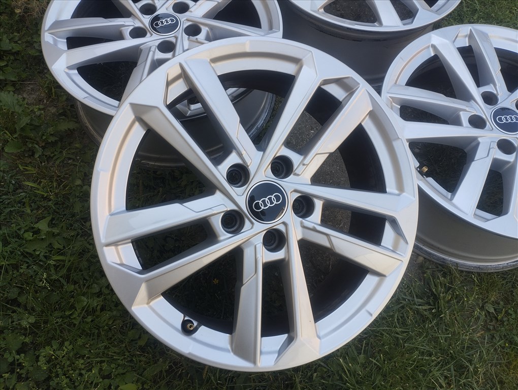 5x112 17 Audi gyári alufelni r17 " VW Skoda Seat Cupra  1. kép