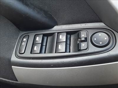 Citroen C4 Picasso Ablakemelő Kapcsoló
